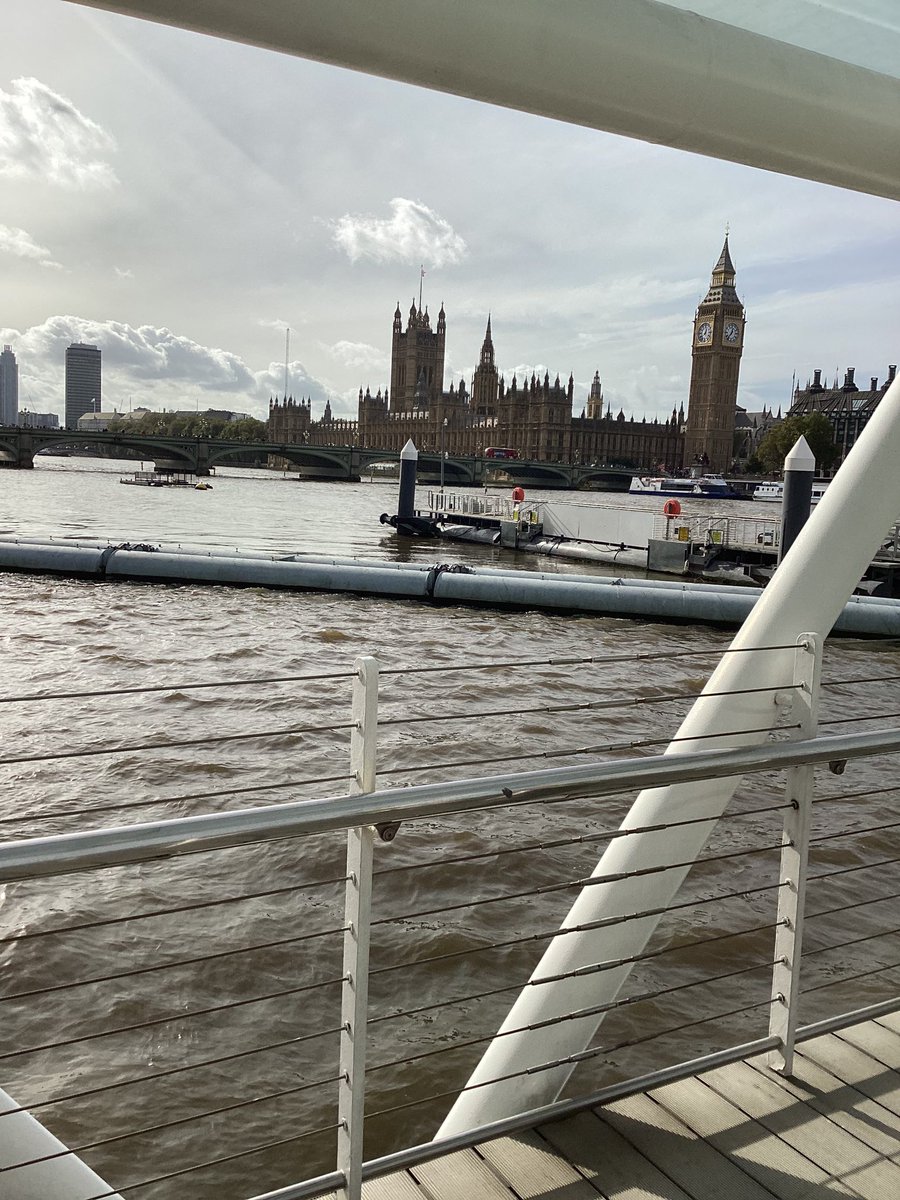 DSATBadgerbrook's tweet photo. Year 2 had a great day in London this week. They cruised the river Thames and found the site where Thomas Farriner’s. bakery once stood. It was a wonderful day of learning! https://t.co/lagdPA7cd5
