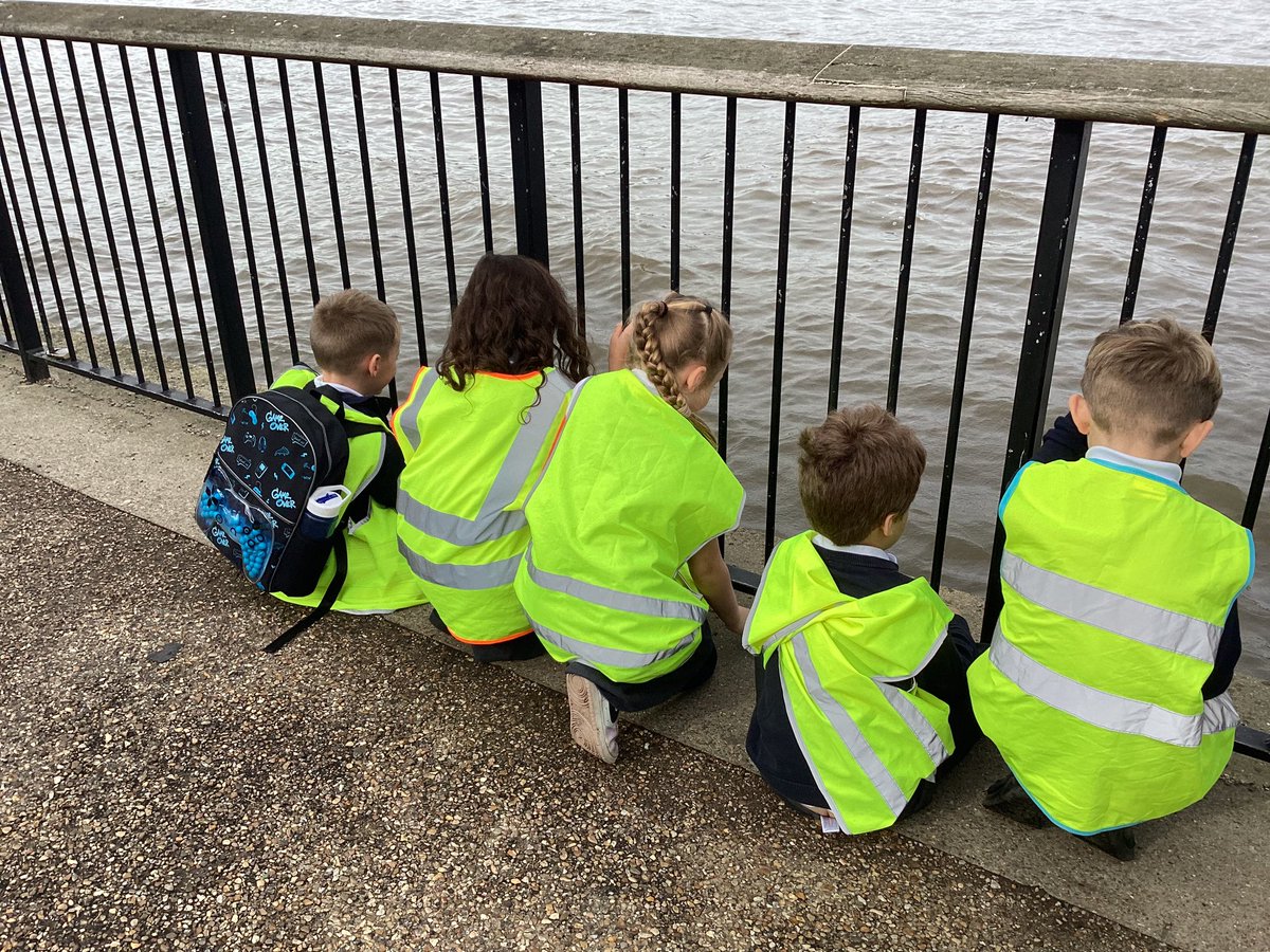 Year 2 had a great day in London this week. They cruised the river Thames and found the site where Thomas Farriner’s. bakery once stood. It was a wonderful day of learning!