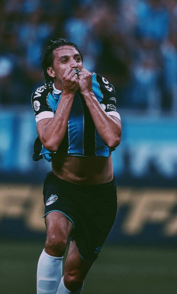 então amanhã é o último GREnal do Geromel🥺