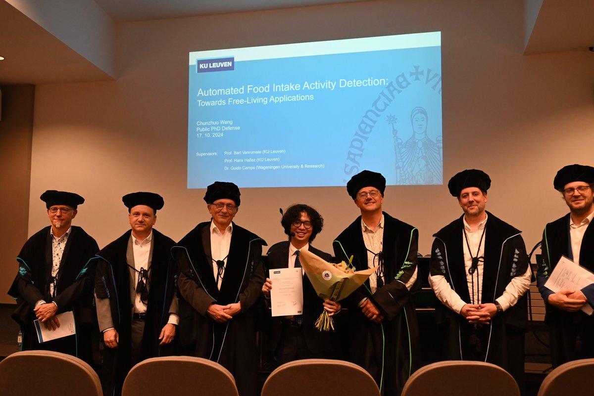 eMedia Research Lab (@emediaresearch) on Twitter photo 🎉 Huge congratulations to Chunzhuo Wang <a href="/ChunzhuoW/">Chunzhuo Wang</a> on successfully defending his PhD, "Automated Food Intake Activity Detection: Towards Free-Living Applications" 🥳. Best wishes for the next chapter! 🎉 Huge congratulations to Chunzhuo Wang <a href="/ChunzhuoW/">Chunzhuo Wang</a> on successfully defending his PhD, "Automated Food Intake Activity Detection: Towards Free-Living Applications" 🥳. Best wishes for the next chapter!
