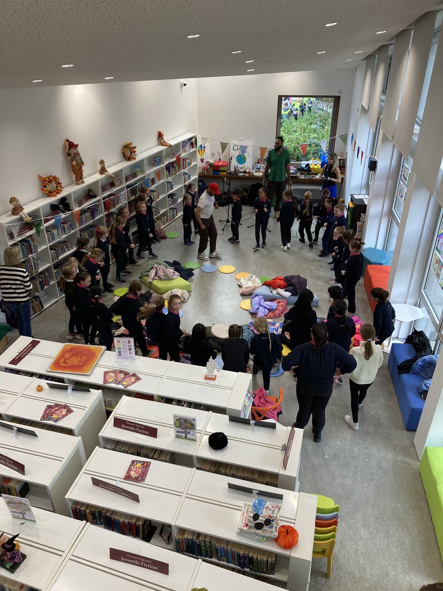 Scoil na gCailíní tweet media