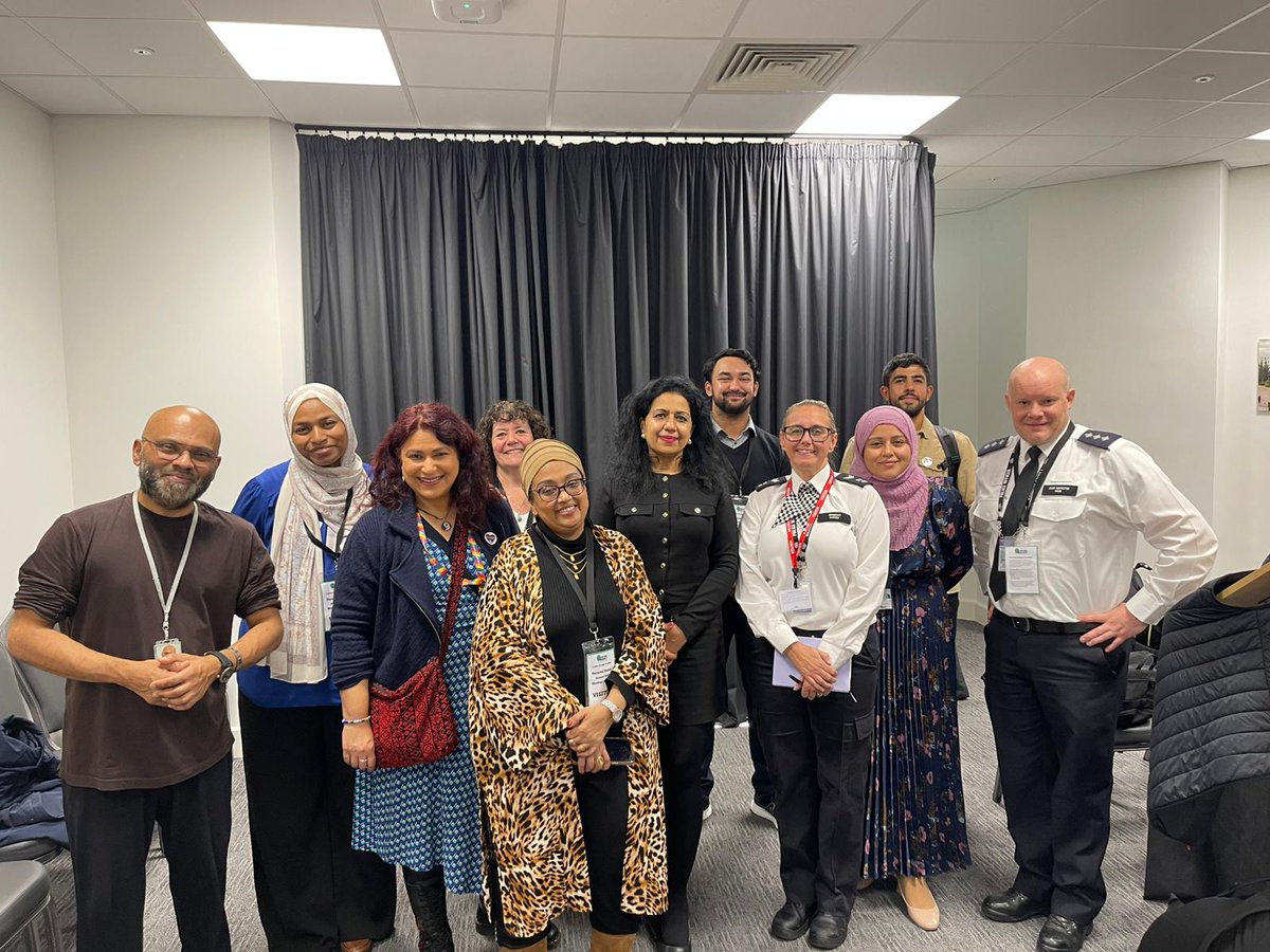 EalingCouncil's tweet photo. As Hate Crime Awareness Week draws to a close, yesterday @JasbirAnand2 joined partners from the Police, Crown Prosecution Service @WLEquality @UniWestLondon faith leaders and community partners to stand together against hate and discrimination in our borough #NoPlaceforHate https://t.co/WpT4eAknoZ