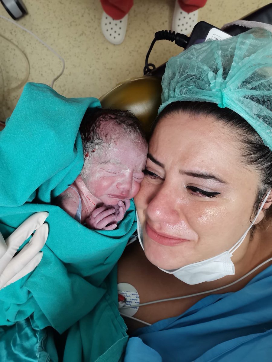 bosunatiklama's tweet photo. Öüm haberini Yenidoğan Çetesi lideri Fırat Sarı'nın verdiği Umut bebeğin annesi Burcu Gökdeniz:

"Senelerdir eceliyle öldüğünü sandığım evladım cinayete mi kurban gitti? Bana bunun cevabını kim verecek?" https://t.co/VpKq2ICS5Y