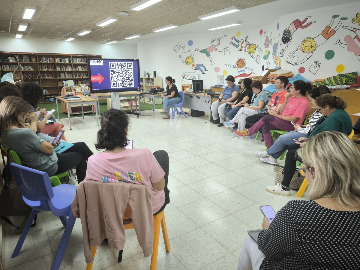 IE Daniel Mangrané (@iedmangrane) on Twitter photo 📣Projecte 'Patis inclusius'.
👀 Observació
🤔 Reflexions
🎯 Actuacions
💡 Idees
Tanquem setmana de formació i posada en marxa amb <a href="/olrofe/">OLGA RODRIGUEZ FERRAN</a> <a href="/geylagar/">geylagargl</a> <a href="/PyPDinamicos/">Patios Y Parques Dinámicos</a>
👏🏻 Gràcies❗ATEATE <a href="/FundacioFCB/">Barça Foundation</a> 📣Projecte 'Patis inclusius'.
👀 Observació
🤔 Reflexions
🎯 Actuacions
💡 Idees
Tanquem setmana de formació i posada en marxa amb <a href="/olrofe/">OLGA RODRIGUEZ FERRAN</a> <a href="/geylagar/">geylagargl</a> <a href="/PyPDinamicos/">Patios Y Parques Dinámicos</a>
👏🏻 Gràcies❗ATEATE <a href="/FundacioFCB/">Barça Foundation</a>