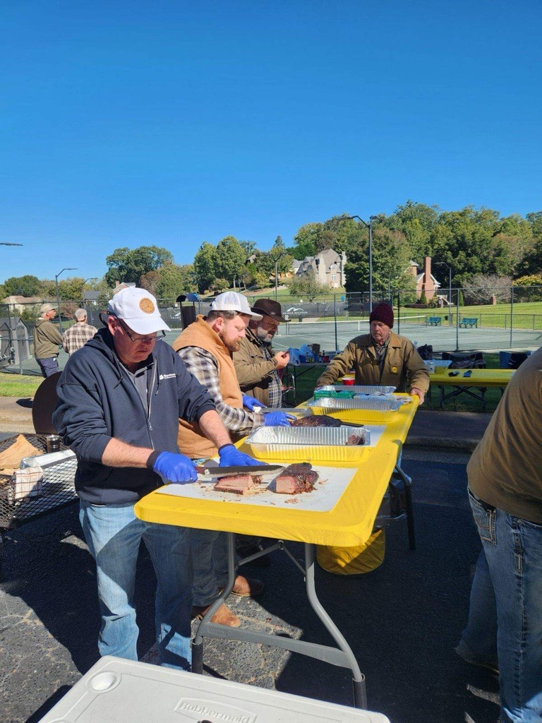 WithersRavenel's tweet image. WithersRavenel's barbecue pitmasters were at it working our CUE Diligence smoker during the Cramerton Legacy of Golf Tournament on Friday in the Town of Cramerton. 😋
#golf #bbq #pitmasters