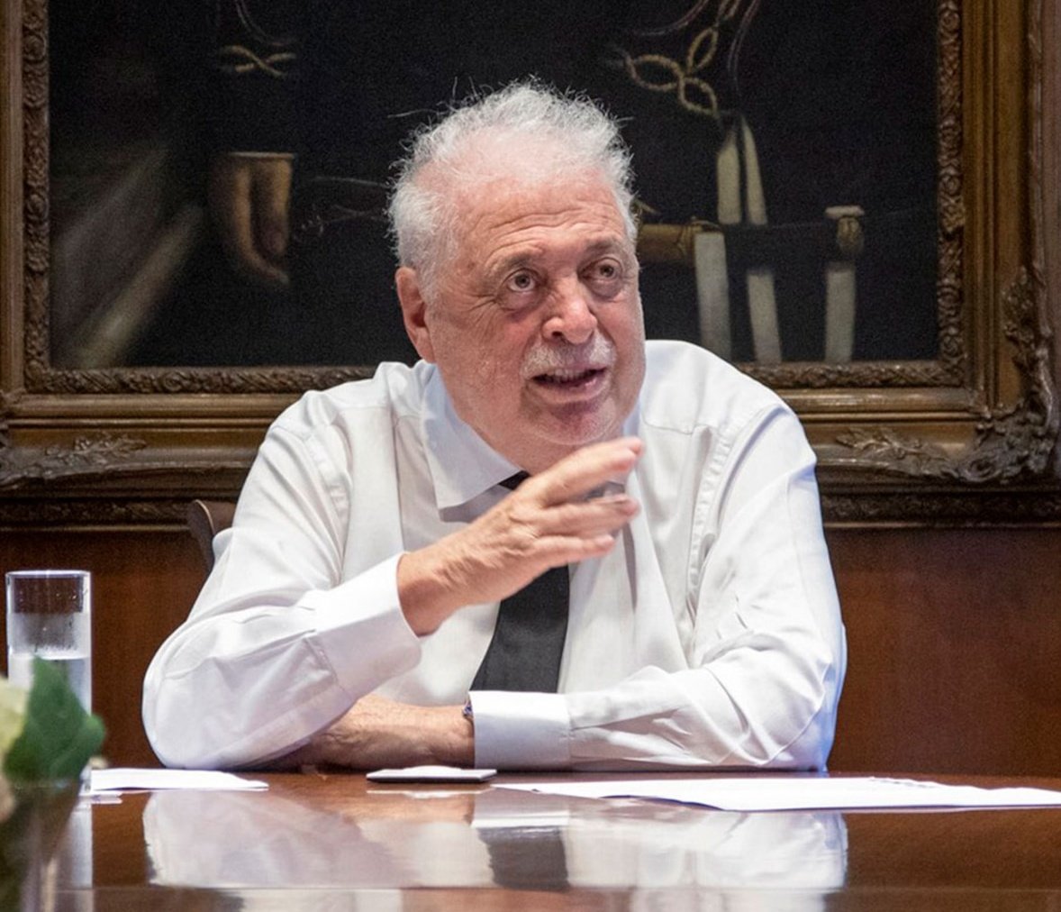 porquetendencia's tweet photo. "Ginés González García":
Porque informan que falleció a los 79 años https://t.co/Cyz3Cok7jh