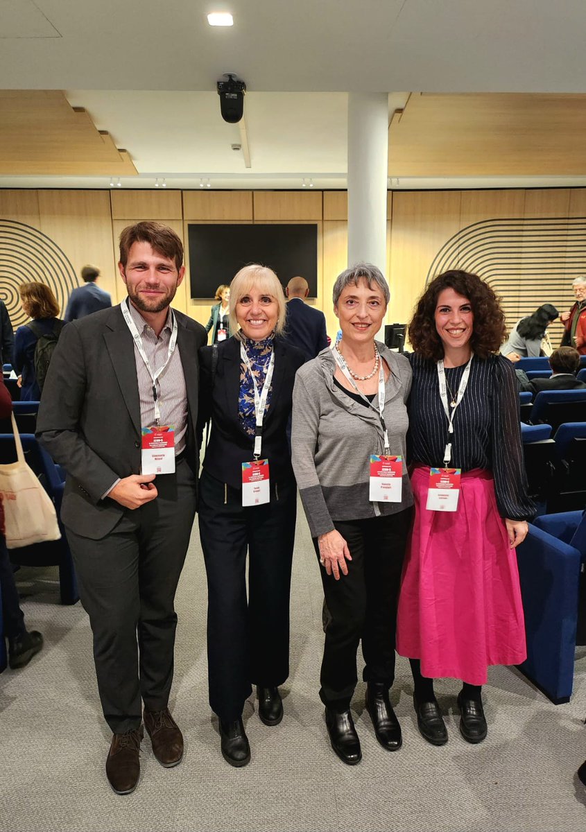Si svolge a Trento la V edizione del convegno annuale della Italian Chapter di ICON-S, International Society of Public Law, dedicato quest'anno al tema "Lo stato delle transizioni". Per il DIPEC partecipano Valentina Carlino, <a href="/GroppiTania/">Tania Groppi @taniagroppi.bsky.social</a>, <a href="/GiammariaMilani/">giammaria.milani</a> e Valeria Piergigli