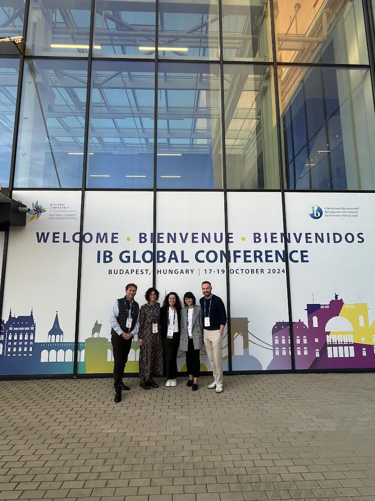 🇭🇺 Greetings from our team at the @ibo IB Global Conference, Budapest! #IBGC2024 <a href="/Pamela_Usai/">Pamela Usai (she/her)</a> <a href="/amelia_sm/">Amelia Sevilla</a>