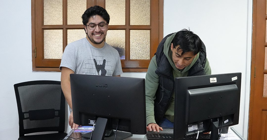 InstitutoArtek's tweet photo. Como parte de las celebraciones por el 3er aniversario de Instituto Artek, nuestra comunidad se unió para compartir conocimientos y experiencias en diversas actividades sobre las tendencias que están dando forma al futuro: IA, Power BI, Ciberseguridad y más.

1/2 https://t.co/0VW6gw8WlA