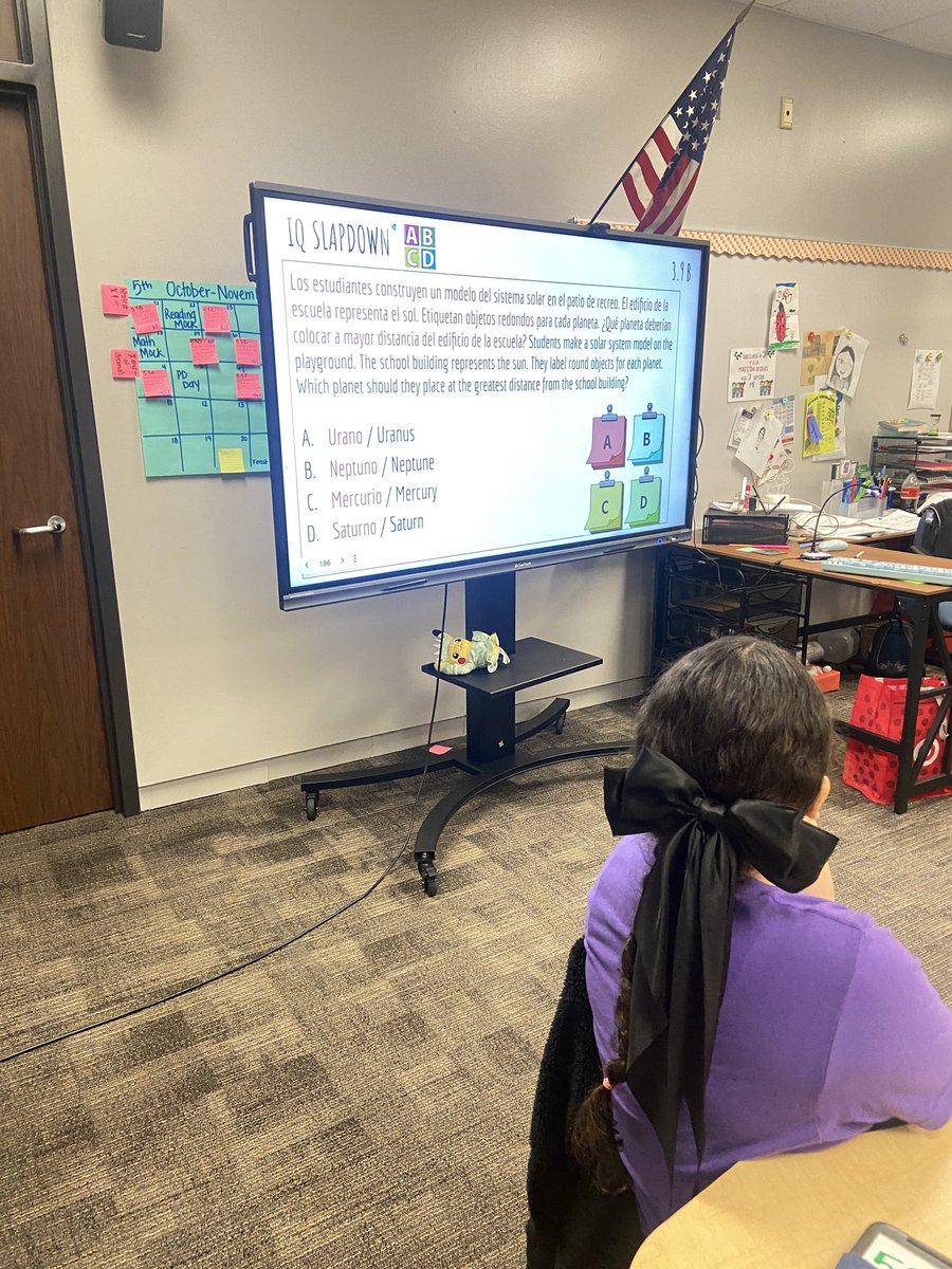 texasmaestramsg's tweet photo. Today we used my favorite @lead4ward strategy #IQSlapdown to answer our Daily Science Question. @Humble_Science @HumbleISD_HE https://t.co/Reee1c0QEb