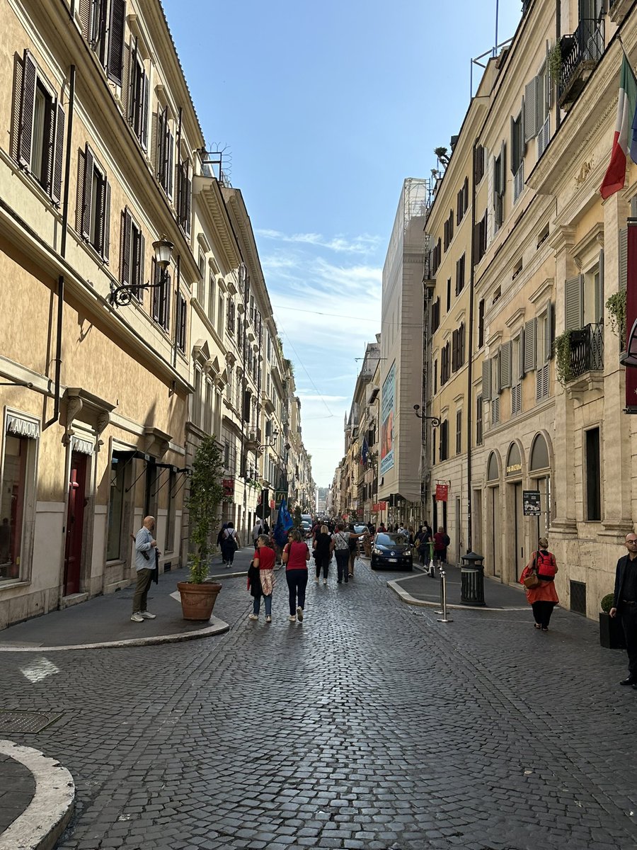 Flames712's tweet image. One of my last days in Italy after getting in Sunday. One of the best days we’ve had after exploring the rest of Rome today.