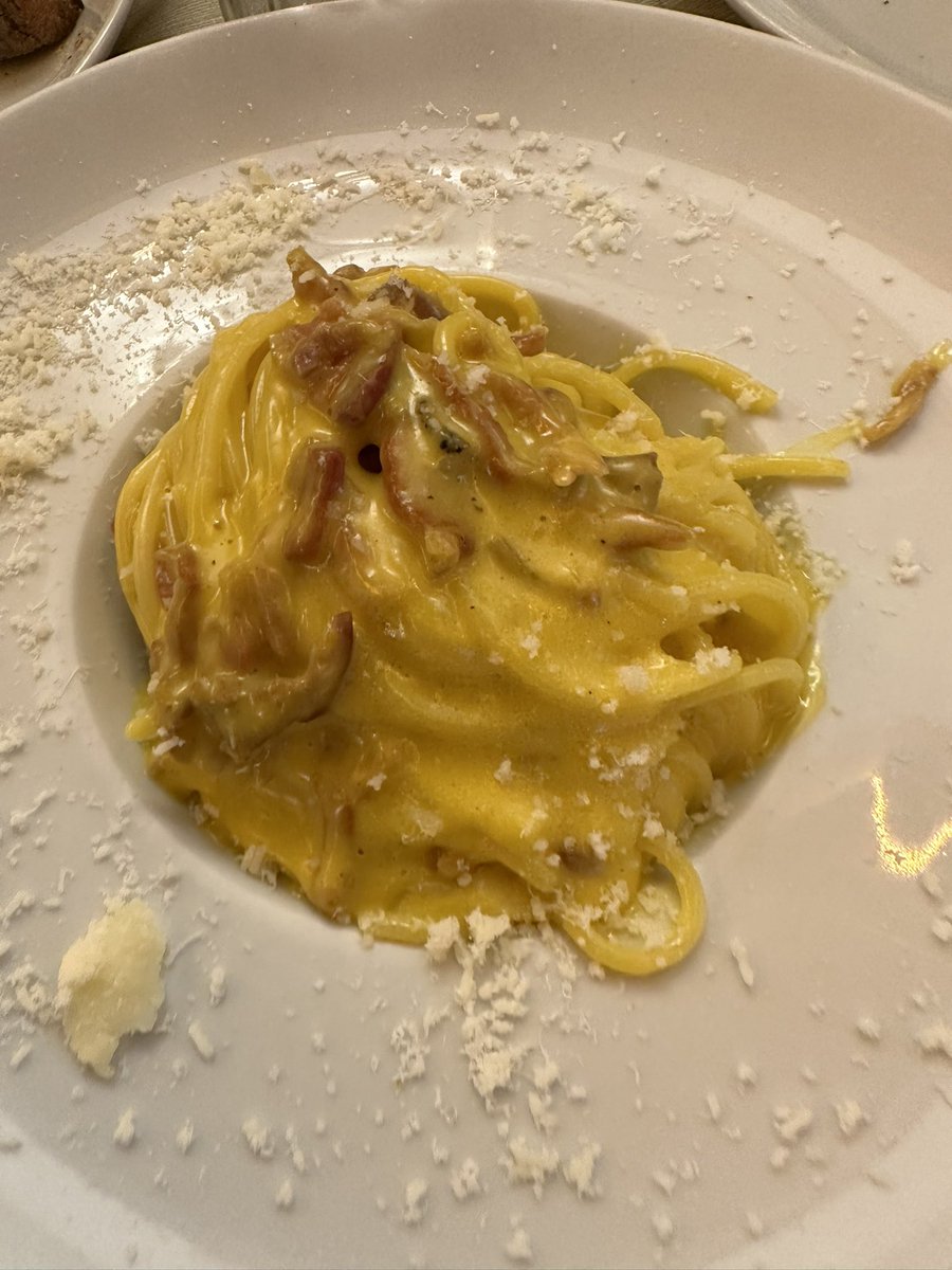 Flames712's tweet image. One of my last days in Italy after getting in Sunday. One of the best days we’ve had after exploring the rest of Rome today.