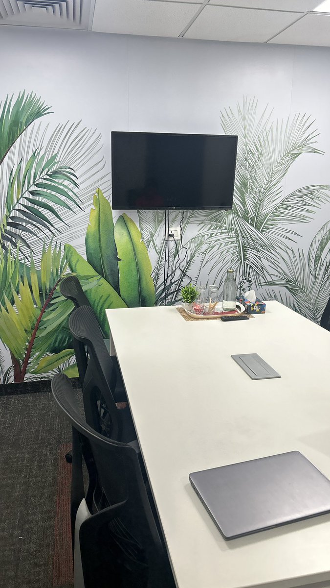 nakalchee_in's tweet photo. Productive meetings for @nakalchee_in today! Excited about the direction we're heading and the power of creative strategies to connect brands meaningfully. Pushing the boundaries of meme marketing-this journey's just beginning! #MemeMarketing #nnovation #KeepGrowing https://t.co/PBUF2IsgAm
