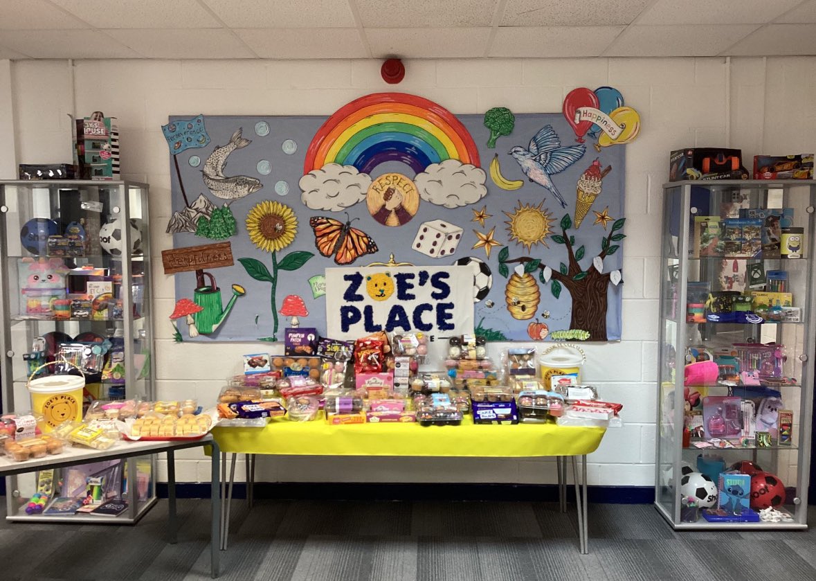 MrsRogersMLP's tweet image. What a special week @MabLanePri 
My heart is full 💖🌈🎉 #onlythebest