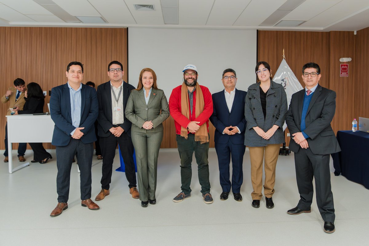 UNIoficial's tweet photo. Estudiantes de la @UNIoficial gana primer y tercer puesto en #iaHackathon, presentando proyectos de inteligencia artificial para recomendaciones dietéticas y otro sobre una plataforma educativa automatizada.
https://t.co/V72NxDQPn4
@pcmperu @PeruPaisDigital https://t.co/fNKIfLVYoq