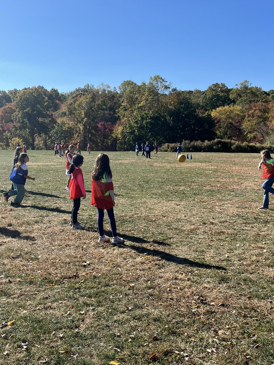 KLoechner_PE's tweet photo. Beautiful fall day with the crisp air and colorful leaves 🍂 Kids are loving every moment of soccer in PE class—nothing like outdoor fun to make the season even better! ⚽️ #FallVibes #OutdoorFun #PE #SoccerTime"
@DrJones_GPS @GPSDistrict https://t.co/XqKNcXmAAj