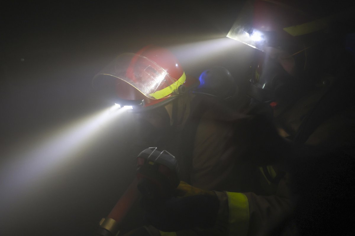 U.S. Navy tweet media