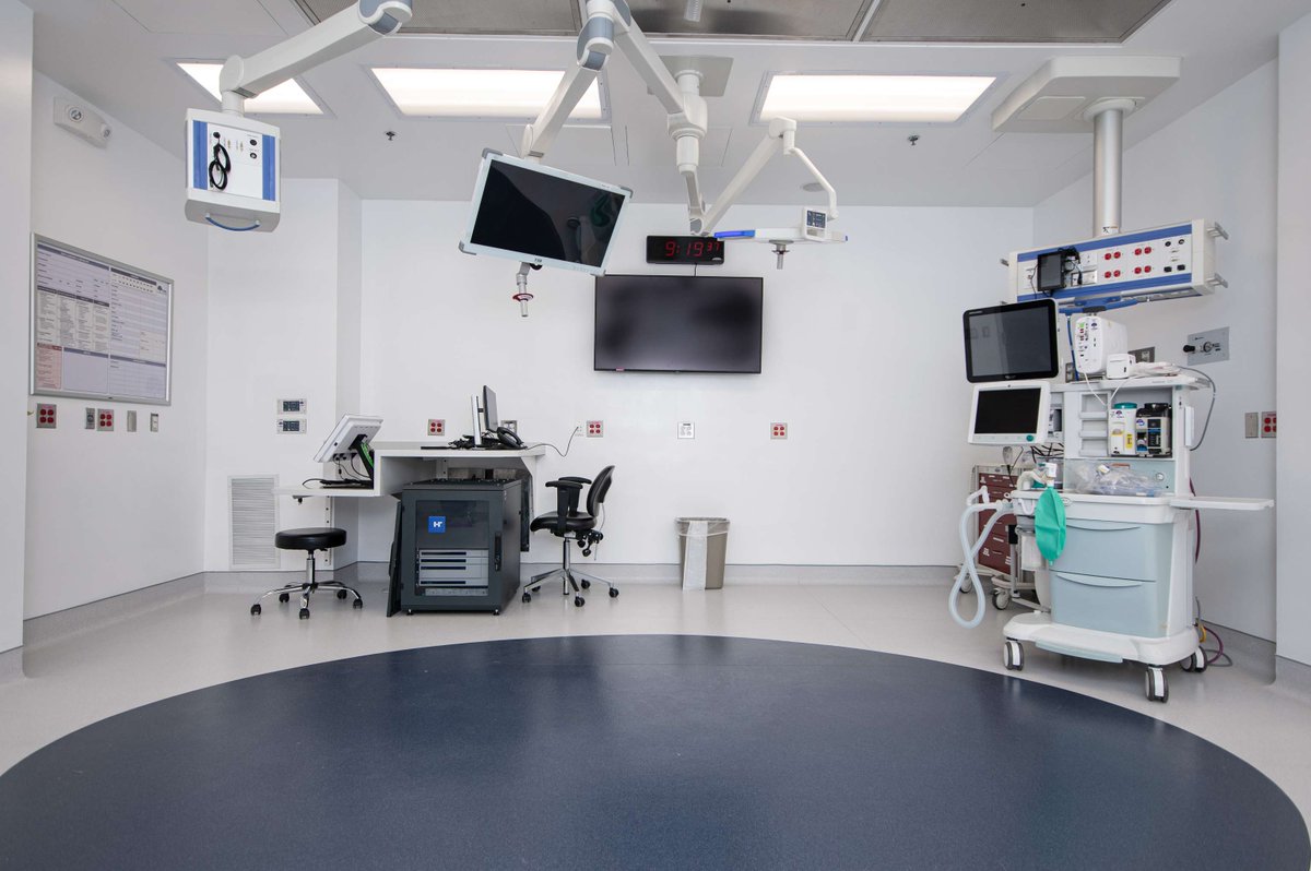 MashburnConstr's tweet image. Happy Feature Project Friday! 

This week, we are highlighting the CMC Health Plaza South OR Rooms! Mashburn transformed 920 SF of space by converting two storage rooms into fully equipped operating rooms. 

#FeatureProject #ConstructionInnovation