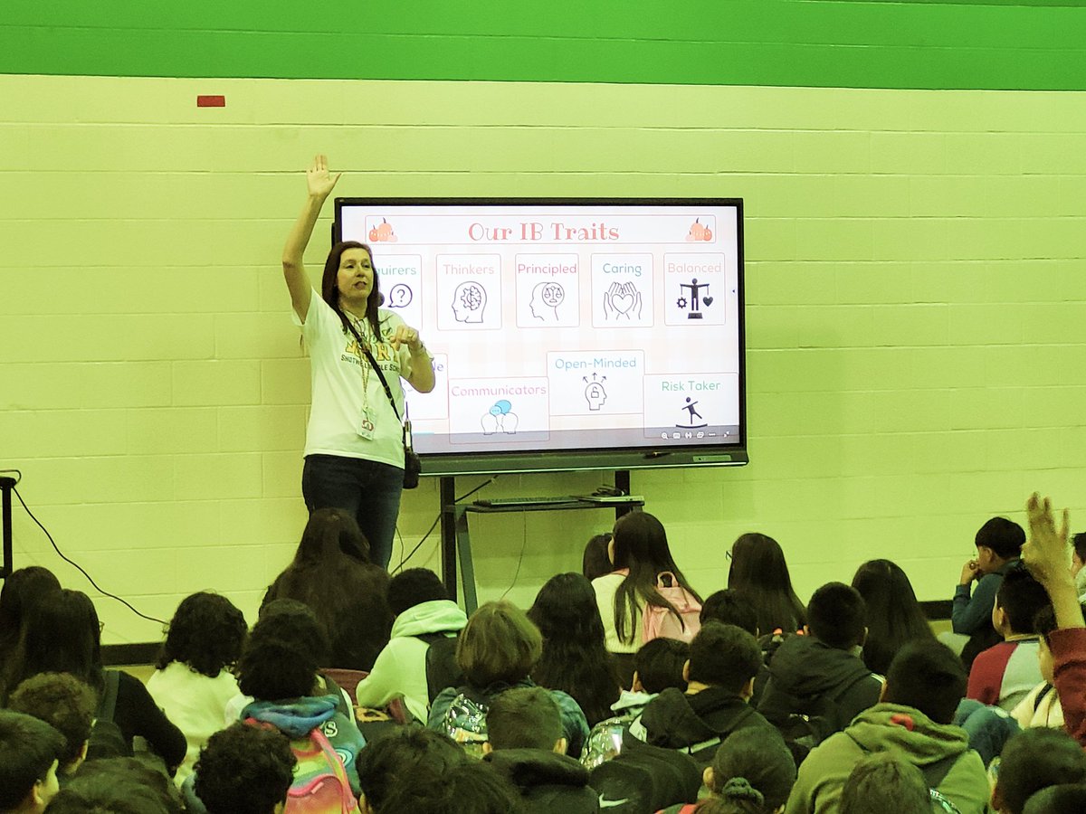 Shotwell Shark News (@shotwellnews) on Twitter photo What a day <a href="/ShotwellMS_AISD/">Shotwell Middle School - Aldine ISD</a> We started the day with the 1st Quarter Update meeting ... Improvement & Success in the book! ... then on to a great lunch by Dr. Johnson and Sr. Chief and a great visit from <a href="/DrCrystalWatson/">Crystal Watson, Ed.D. Proud Grambling State Alumni</a> Thank you <a href="/DrKimJohnson07/">Dr. Kimberly Johnson</a> @IB_MrsNelms What a day <a href="/ShotwellMS_AISD/">Shotwell Middle School - Aldine ISD</a> We started the day with the 1st Quarter Update meeting ... Improvement & Success in the book! ... then on to a great lunch by Dr. Johnson and Sr. Chief and a great visit from <a href="/DrCrystalWatson/">Crystal Watson, Ed.D. Proud Grambling State Alumni</a> Thank you <a href="/DrKimJohnson07/">Dr. Kimberly Johnson</a> @IB_MrsNelms