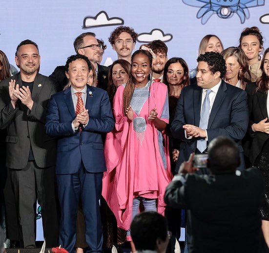 AmandaNamayi's tweet photo. Who is that black African girl who hosted the Director General of @FAO, Mr. Qu Dongyu @FAODG and several Heads of State in ONE plenary session?

Yep.

That’s me.

To God be the glory. https://t.co/DqfNxhkQpt