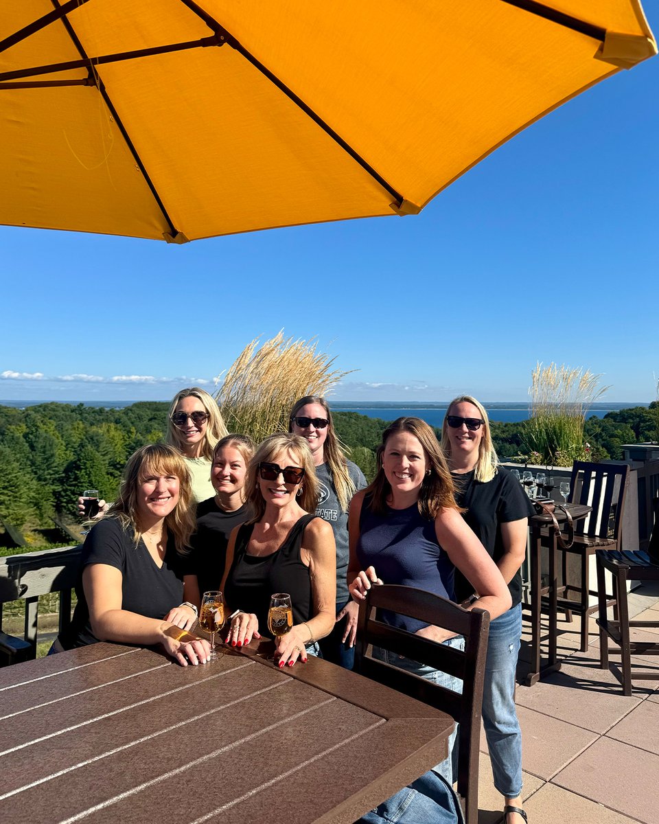 Click Rain tweet media