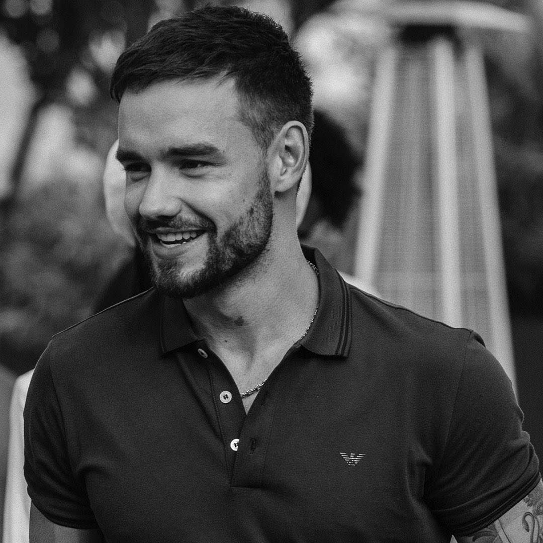 1DFamParadise's tweet photo. To Liam Payne. Thank you for being a source of light to some of my darkest days. Thank you for being honest and speaking about your own struggles. I wish you had more time in this world and I wish you had more peace in your life. I'm grateful to have had your comforting presence https://t.co/vJaWgkW59g