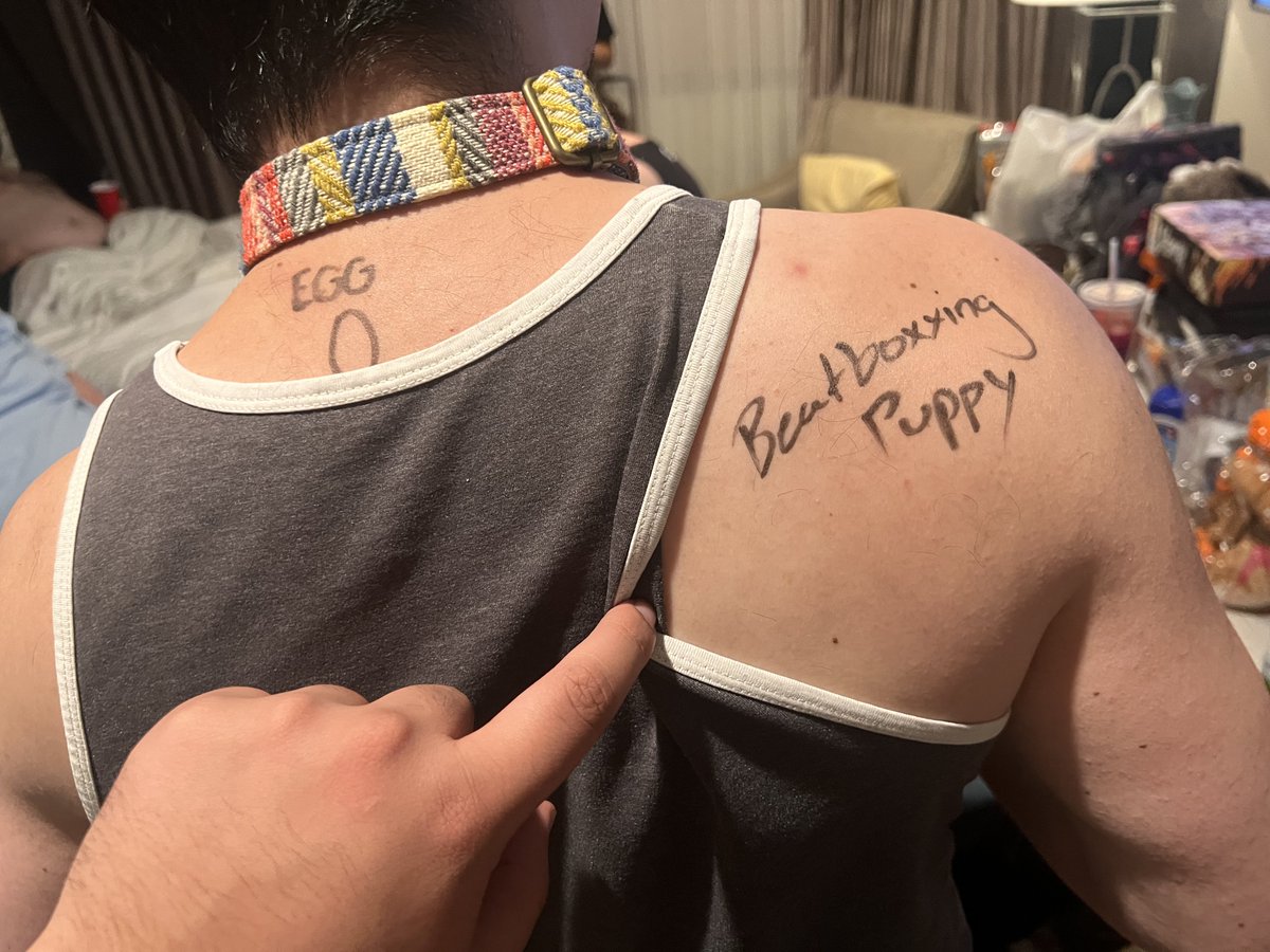CoffeeCrest's tweet photo. BLFC in a nutshell https://t.co/SXi1MJ01tg