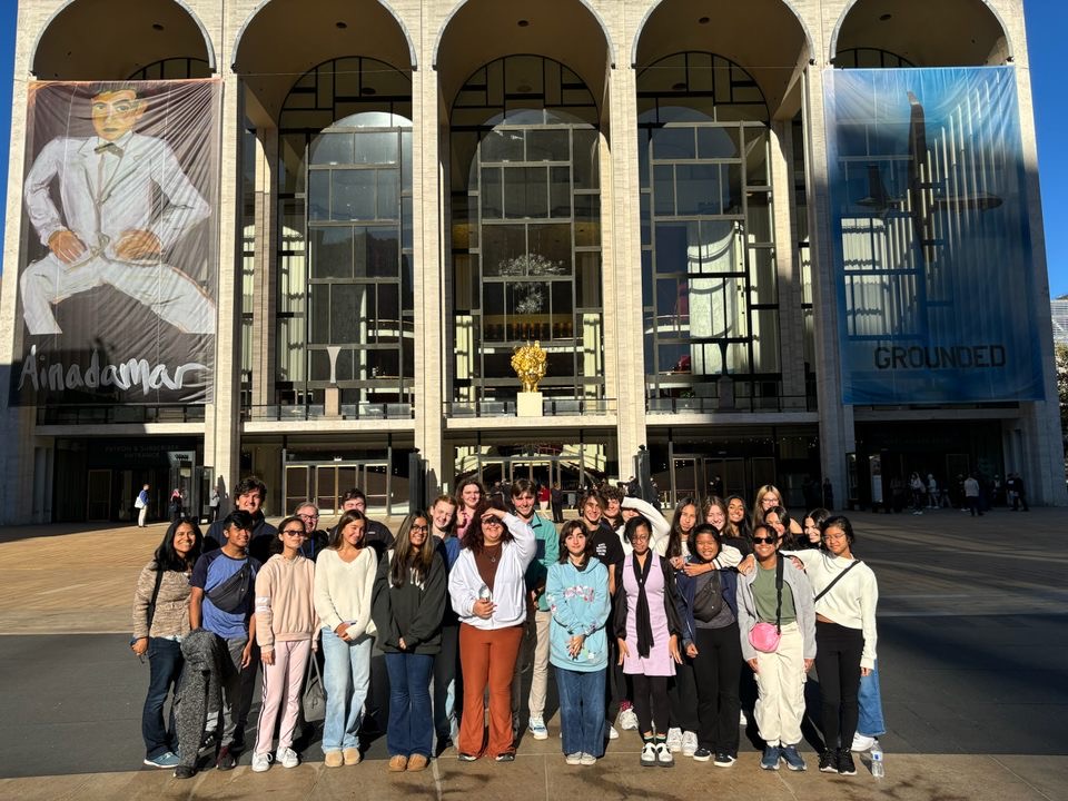 MHS Choir trip to Metropolitan Opera to see Ainadamar, an opera about Spanish poet Federico García Lorca. They are accompanied by AP Spanish Literature students, who are studying García Lorca in their class.