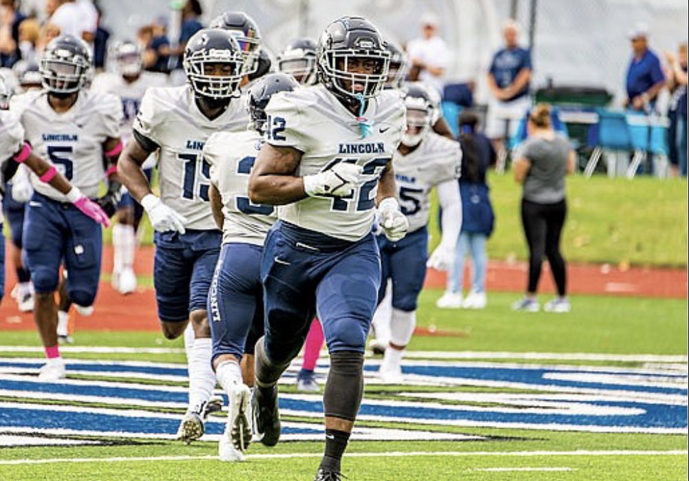 Trey 1of1 HENRY🏝️ (@treyhenry7x) on Twitter photo After a great conversation with <a href="/coach__tuck/">Coach Tucker</a> I’m blessed to receive an offer from Lincoln university!
<a href="/coachlester91/">Coach Earl Lester</a> <a href="/treykali_901/">Trey williams</a> <a href="/SouthwindJags/">Jerome Griffin</a> After a great conversation with <a href="/coach__tuck/">Coach Tucker</a> I’m blessed to receive an offer from Lincoln university!
<a href="/coachlester91/">Coach Earl Lester</a> <a href="/treykali_901/">Trey williams</a> <a href="/SouthwindJags/">Jerome Griffin</a>