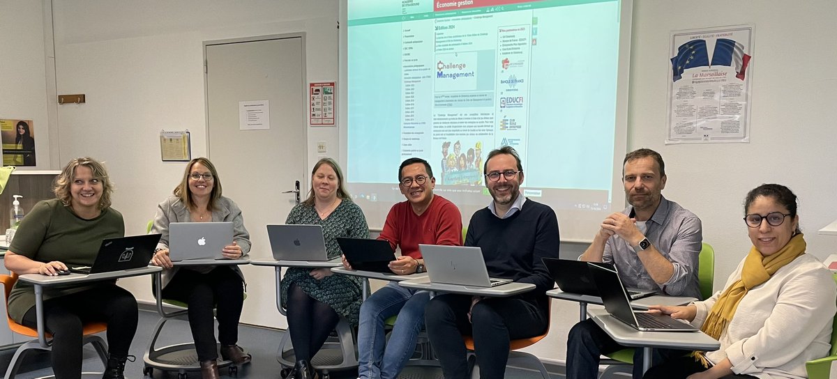 Lancement des travaux de la commission numérique Eco-gestion Strasbourg avec la poursuite des TraAm autour de ludification, le jeu #Aventure_entrepreneur, la 12ème édition du Challenge Management, l’IA dans nos enseignements et les nouveaux EduFlash

pedagogie.ac-strasbourg.fr/ecogestion/usa…