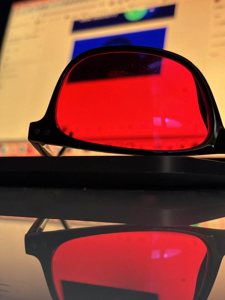 ze_rusty's tweet photo. If your blue blockers don’t darken the blue

They’re not worth keeping

In picture: @besolarpowered glasses https://t.co/zUdvr0QPGC