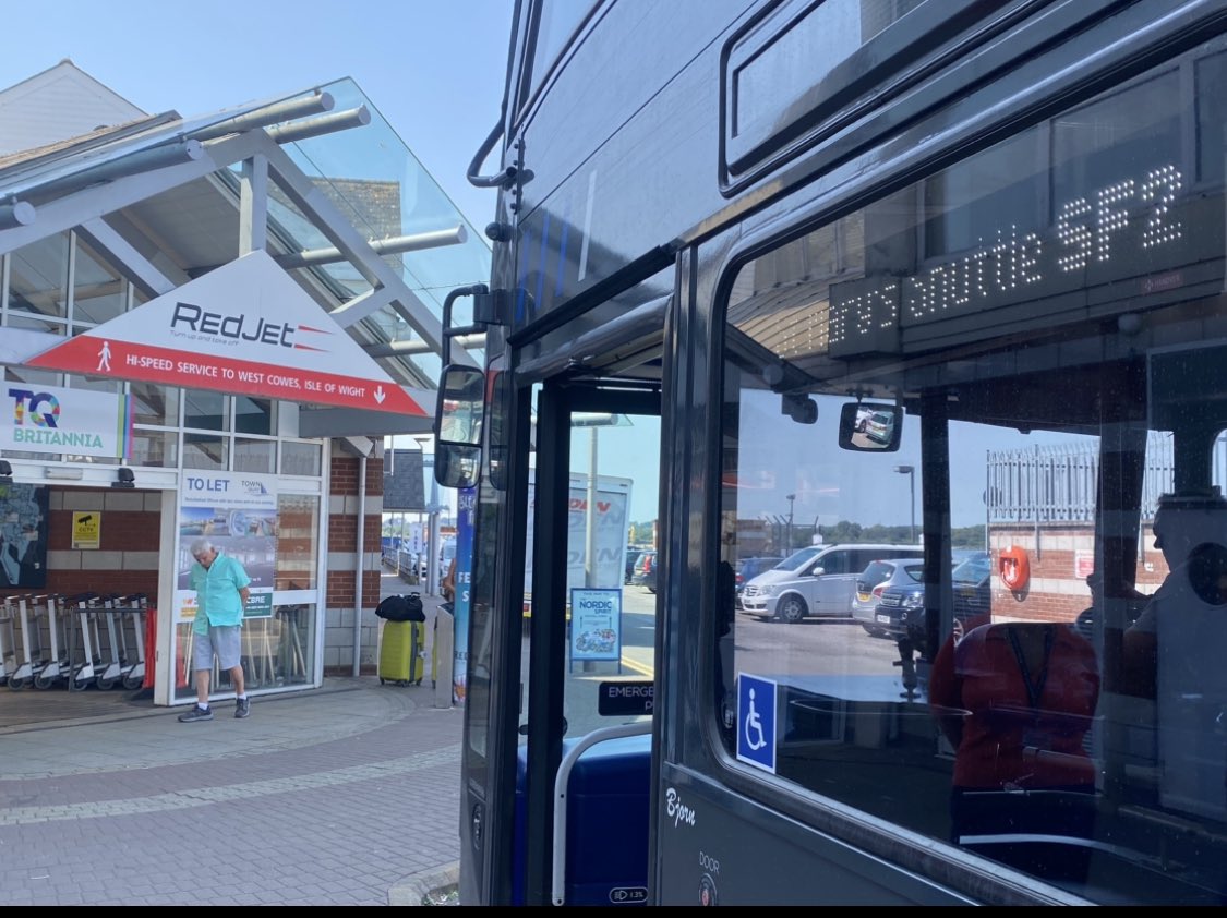 BUS STOP CHANGE: With immediate effect, <a href="/SouthamptonFC/">Southampton FC</a> shuttle bus SF2 to and from Town Quay will revert to its old stop in Chapel Road - no longer serving Britannia Road. The Central Station shuttle SF1 will continue to serve Britannia Road.