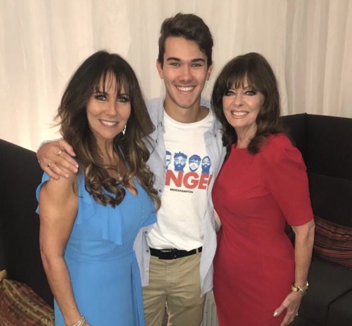 vickimichelle's tweet photo. Happy Birthday Fabulous Jack Kane. Fab actor singer/songwriter Such a coincidence he shares his birthday with my Louise. Great memory filming Pointless with his mum, my lovely friend Linda Lusardi @Jaackkane @lusardiofficial @TVPointless #Sequins #DragonheartVengeance #TheAList https://t.co/0cFvjkOSPo