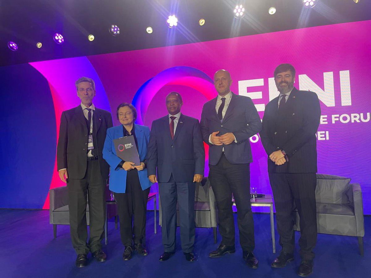I was honored to speak at the <a href="/EFNI_Poland/">EFNI</a> #EFNI2024 panel: “Pulse of the world according to Ambassadors”. I gave a 20-second pitch on #Kosova 🇽🇰, spoke of our ambition to join the EU &amp; intensify coop. w/ 🇵🇱 towards that end, &amp; joined colleagues in emphasizing the importance of a