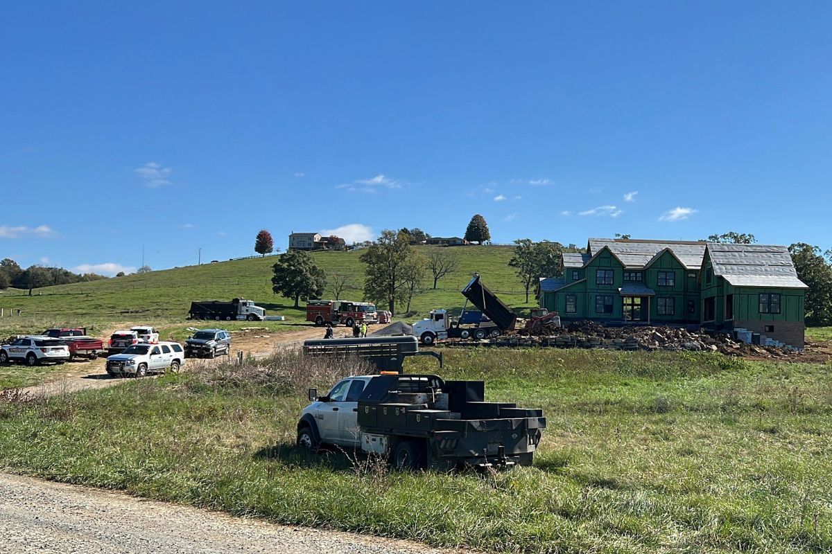 RocktownNow's tweet photo. The Rockingham County Sheriff’s Office continues to investigate Thursday morning’s fatal construction accident on Switchboard Road. https://t.co/wVRmEwCvL2 https://t.co/LO1vzMtU1O