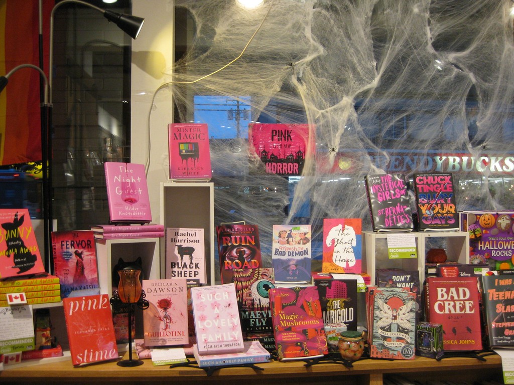 Our staff at Main Street have spotted a new trend in horror covers and we're here for it! Pink horror is definitely a vibe.

#spookyseason #horror #halloween 
#ShopLocal #IndieBookstore #BookLover #LoveYourBookstore #Booksellers #Indie #IndependentBookstore #Bookstore #Canadian