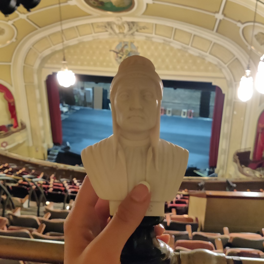 Dante continuing to keep a close eye on #Dante360 behind the scenes...

What are you hoping to see at this year's production of Dante 360?

#AthenaeumCenter #DantesInferno #BehindtheScenes