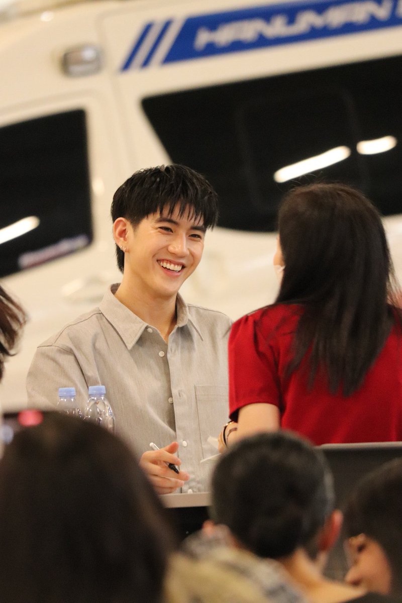 หม่ามี๊​ลิน aka Linsey tweet media