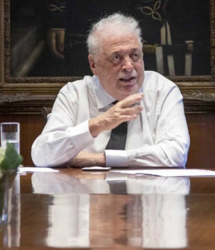 @caidodelcatre tweet media