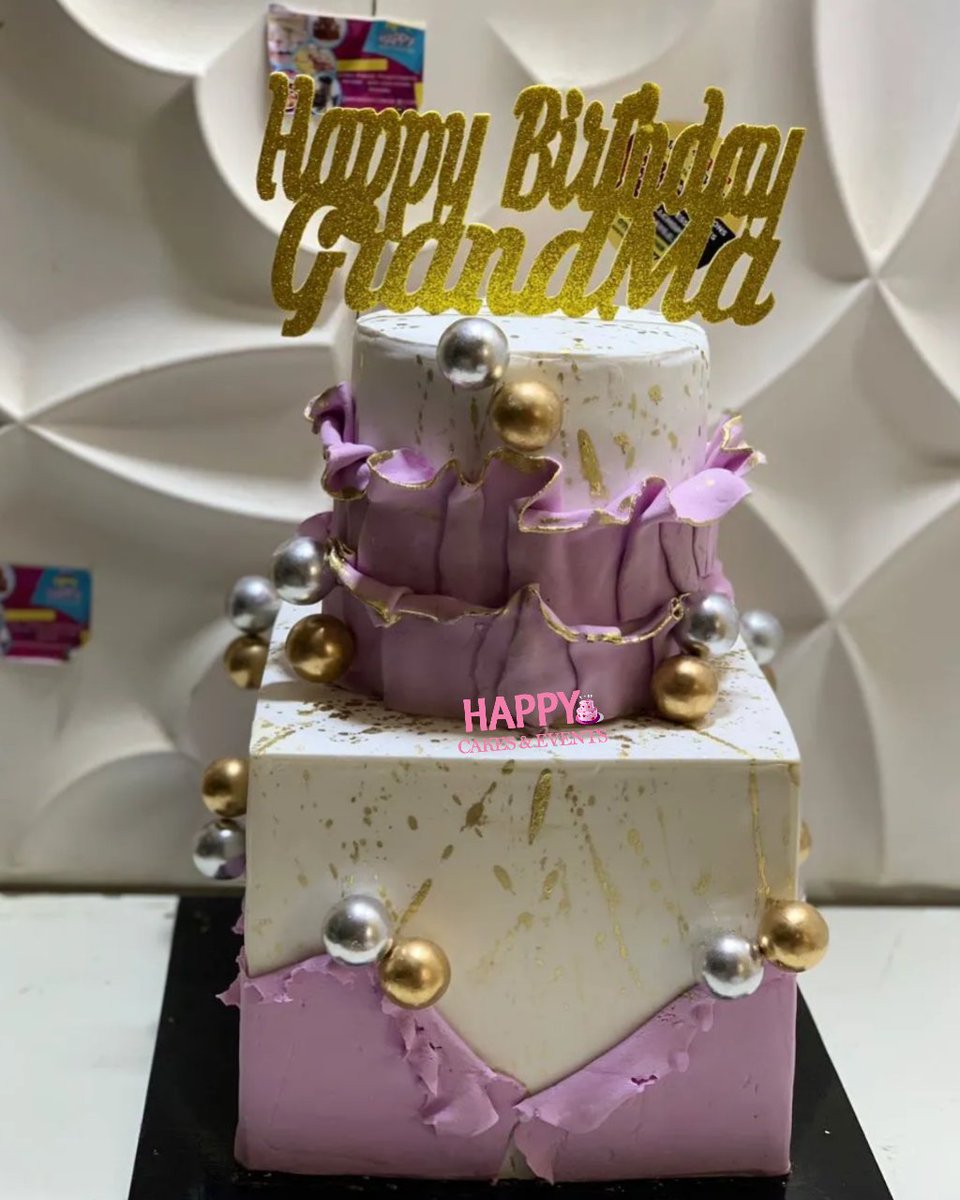 EwumiH's tweet photo. @Theoladeledada To patronize my cake business we make cakes for all occasions, dessert, pastries and tapioca with peppered gizzard https://t.co/SoSs9cWawV