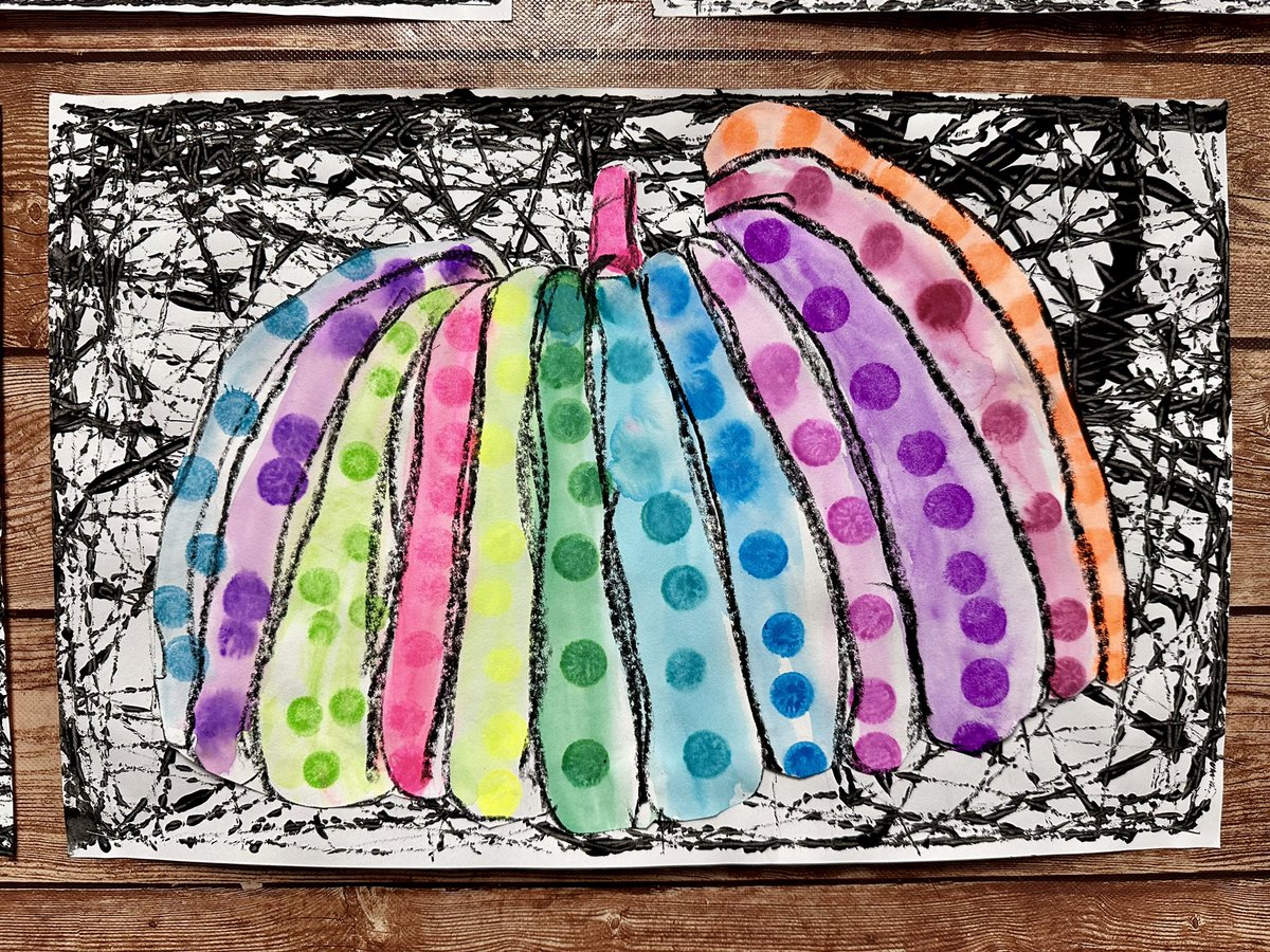 PrincipalMcGinn's tweet photo. Fall student artwork. 🧡🖤🧡🖤🧡#PachPride #ParksidePach #LookingForLearning #RamPride https://t.co/DCxAysNPiF