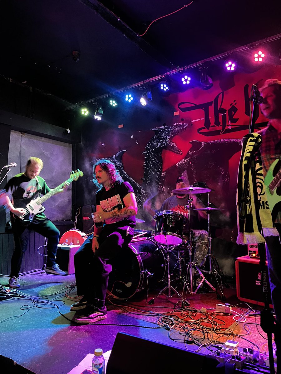 watford back, rugby match, house show/party, <a href="/TREEHOUSE_UK/">TREEHOUSE</a> back. unreal weekend ahead, couldn’t write it. 

📸 - <a href="/ewolamme/">EJ ✨🩷🔮</a>