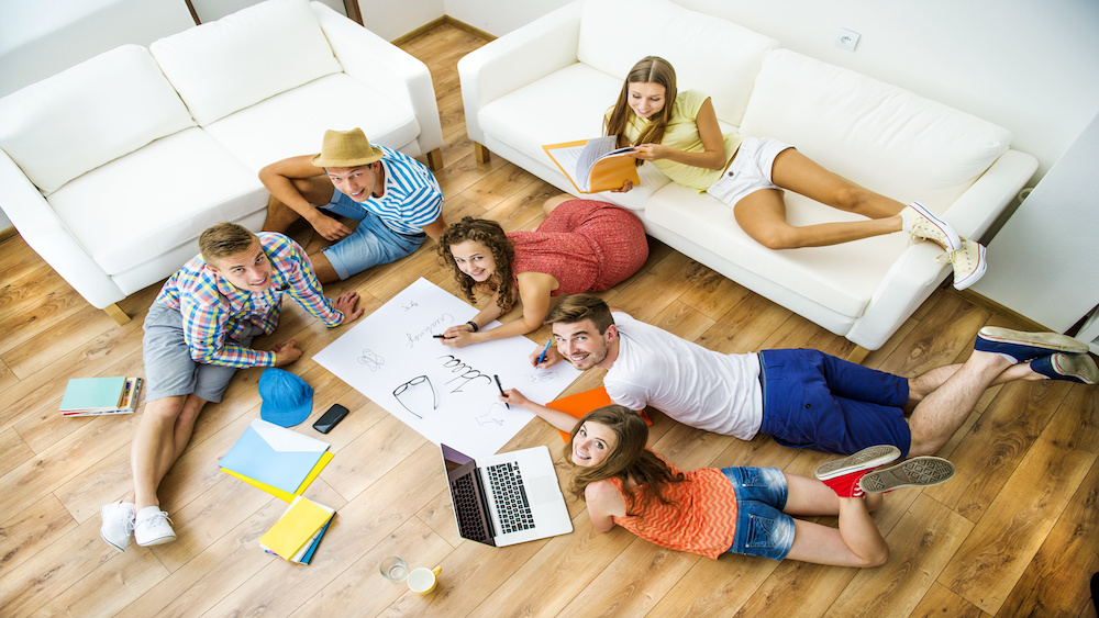 RealStevenRosas's tweet photo. Safe Student Housing for Off-Campus Rentals https://t.co/l1K6MDnhol https://t.co/iLlUwGdU3v