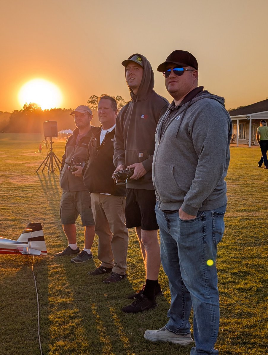 ReadyMadeRC tweet media