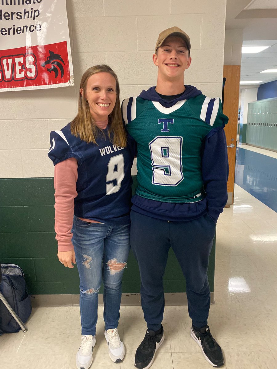 Thank you Mrs Dubitisky for helping me throughout all these years <a href="/FootballTHS/">Timberland Football</a>