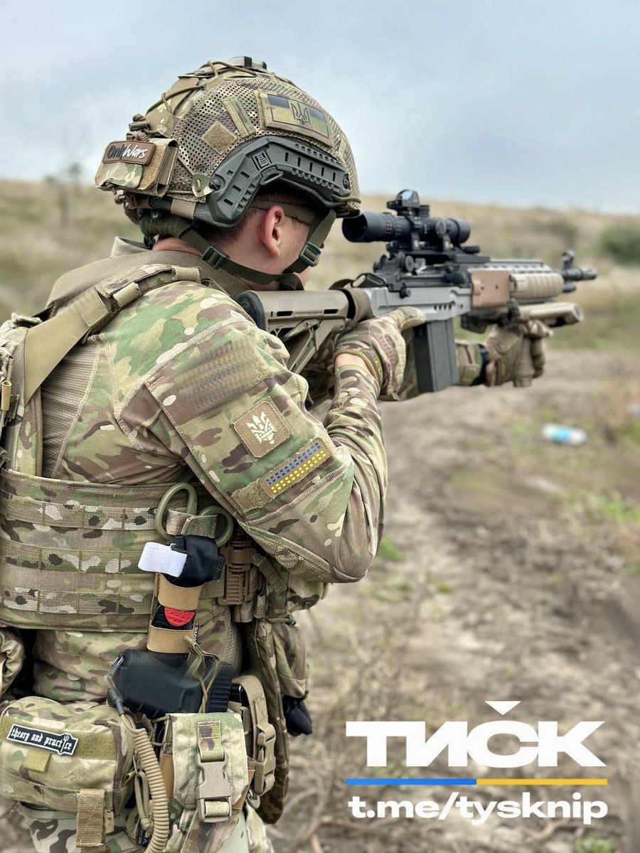 Osinttechnical's tweet photo. The US appears to have supplied Ukraine with a small number of Mk 14 Mod. 1 Enhanced Battle Rifles (EBRs), seen here in use at a training range. https://t.co/wqqEdlCuXh