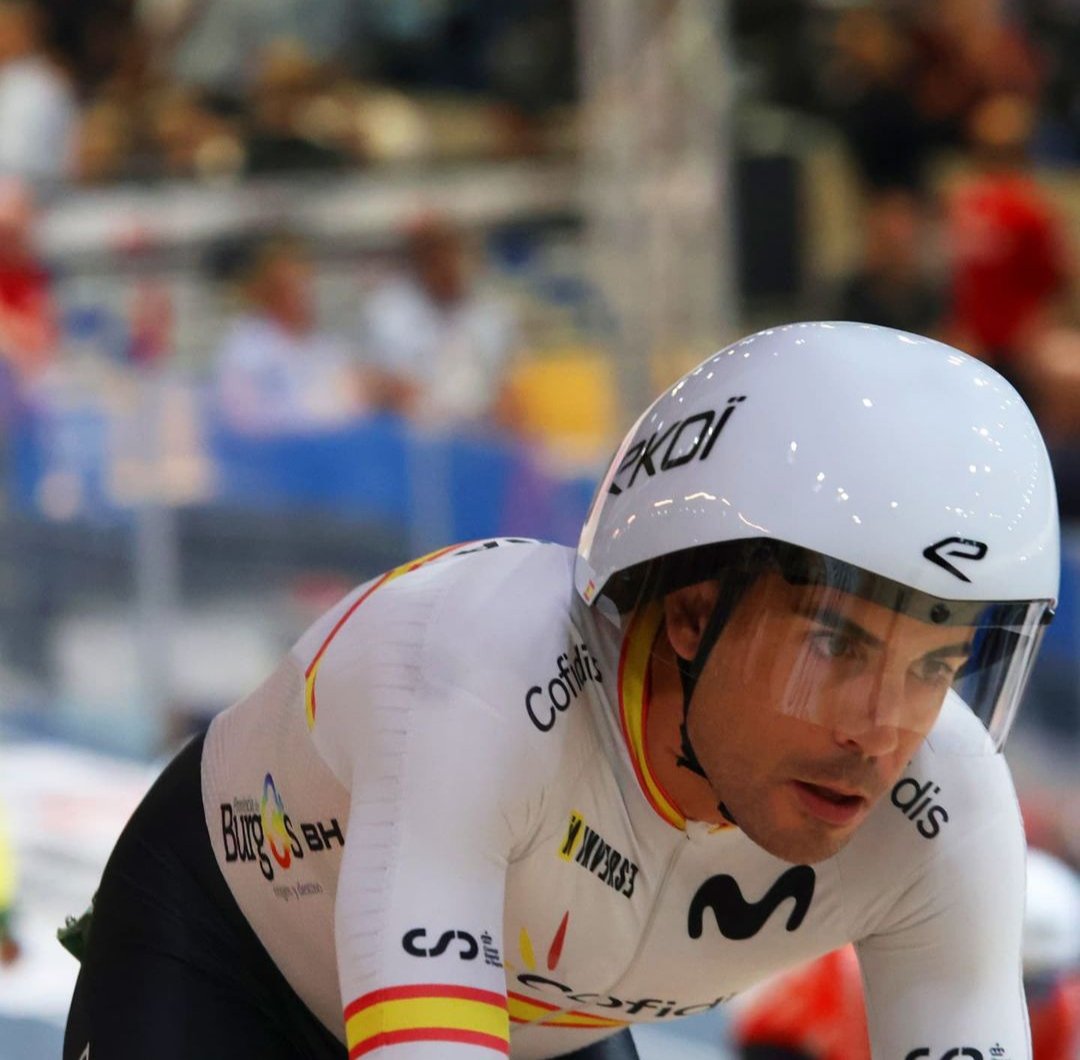 la_antorchita's tweet photo. 🚴‍♂️🏟️#CiclismoPista Mundial Ballerup🇩🇰

🥇CAMPEÓN DEL MUNDOOOO🌍🥇

Puntuación♂️
🥇Sebastián Mora 🇪🇸 70 puntos

👏Increíble Sebas siendo totalmente protagonista de la carrera! Brutal con 36 años

Mora en puntuación:
🥇🌍 2024
🥇🇪🇺 2020
🥈🌍 2019
🥈🌍 2020
🥈🇪🇺 2024

#Ballerup2024 https://t.co/mUDGRCTIDk