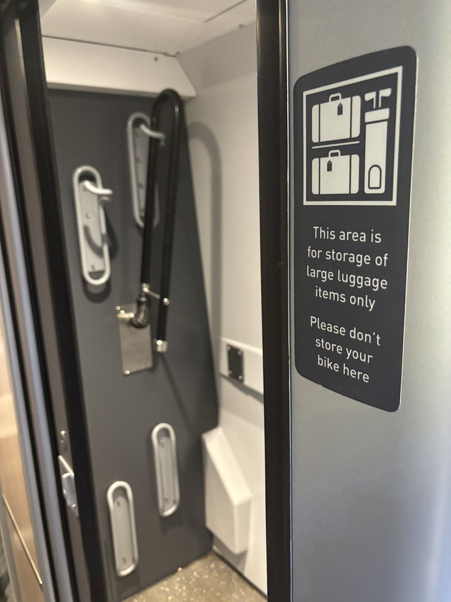 X Kyle M Thompson tweet media