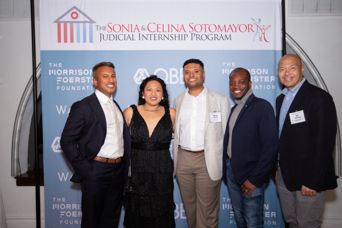 SCSJIProgram's tweet photo. ✨Thank you to everyone who joined us Wednesday night to celebrate 10 years of the Sotomayor Program✨

Since 2014, we’ve grown from supporting the dreams of 17 students to servicing a full pipeline program with over 1,000 esteemed alumni.
#futureleaders #diversitypipeline https://t.co/K0e5ZNBJSv