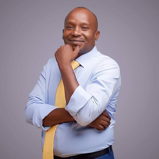 Prof. Kindiki; alimaliza Law school pale Moi University—Kenya na akatunukiwa Bachelor of Laws (LL.B) degree.

Hakuishia hapo; alisafiri mpaka kwa Madiba, na akafika Chuo Kikuu cha Pretoria, hapa alichukua Master of Laws (LL.M) na baadae aliunga Ph.D. na kutunukiwa Doctor of